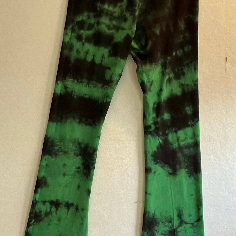 2 pairs Tie dye yoga pants by Splash Dye - Picture 3 of 10